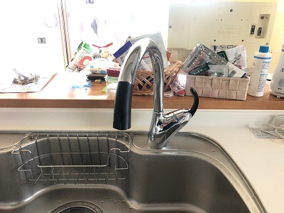 稲沢市下津にてキッチンの水栓交換工事をしました。