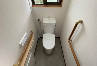 トイレ交換工事　施工後